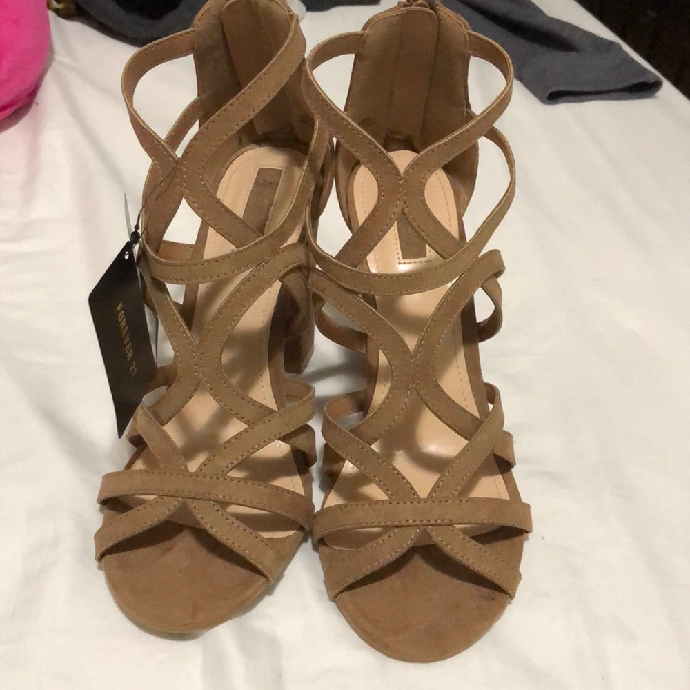 Block heel taupe sandals